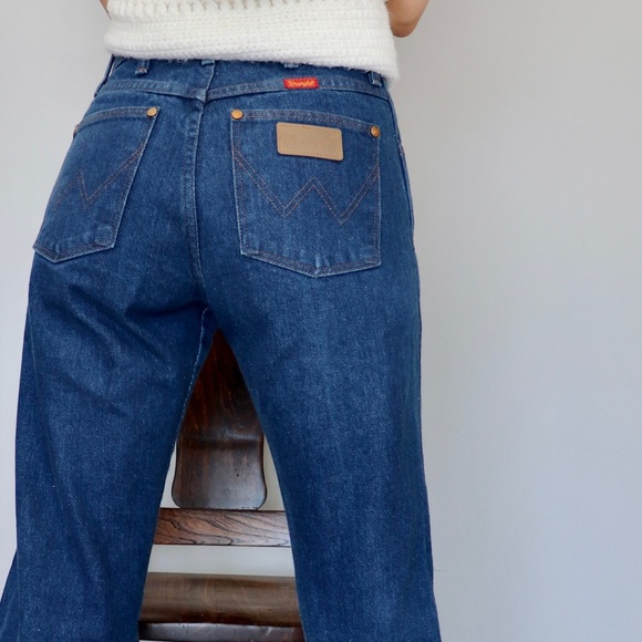 Vintage Heart Jeans - Picture 2 of 3